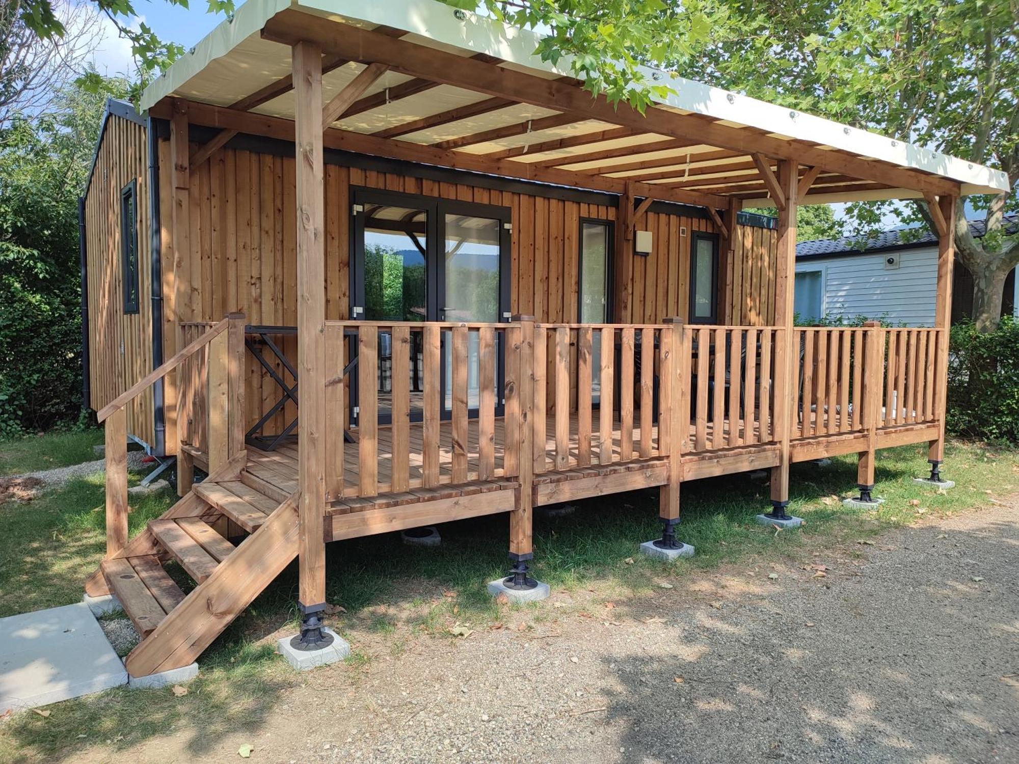Camping Sites Et Paysages Les Pres Hauts Sisteron Exterior foto